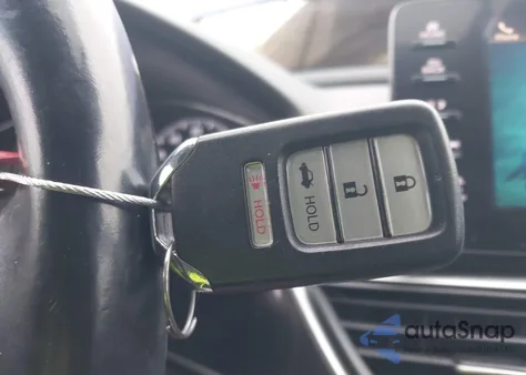 2018 Honda Accord Sport z USA, uszkodzony, nr VIN 1HGCV1F3XJA132198